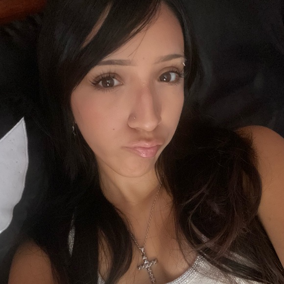 Meet your Posher, Guadalupe - Picture 1 of 1